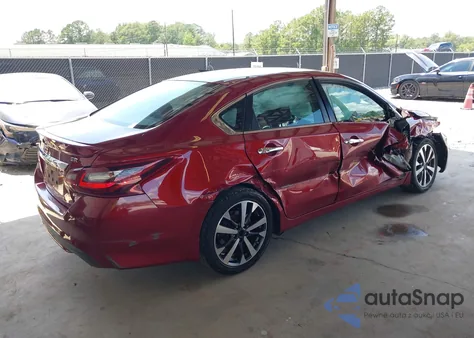 2017 Nissan Altima 2.5 Sr из США, поврежденный, VIN 1N4AL3AP7HC481406